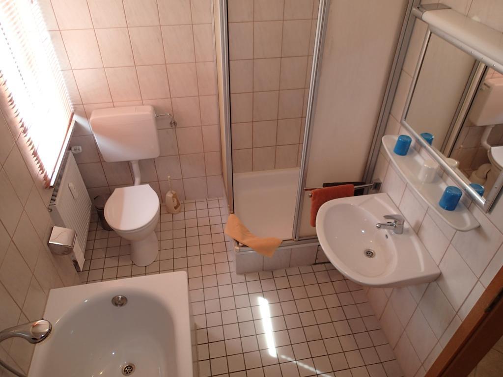Schapers Ferienwohnungen Emmerthal Szoba fotó