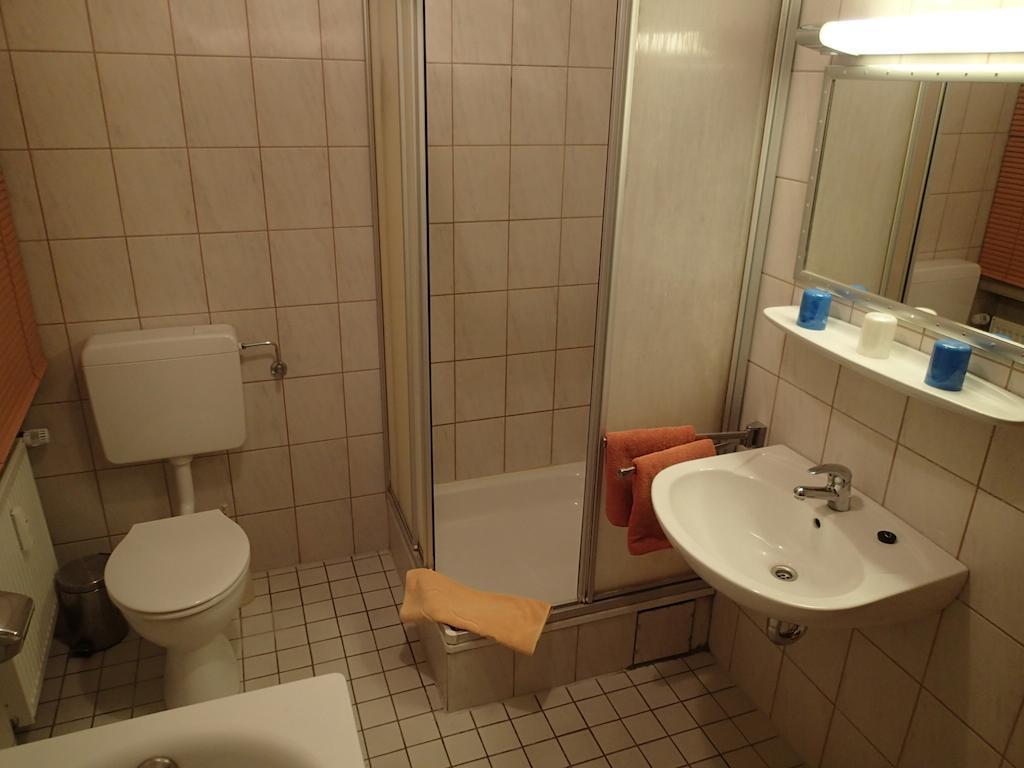 Schapers Ferienwohnungen Emmerthal Szoba fotó